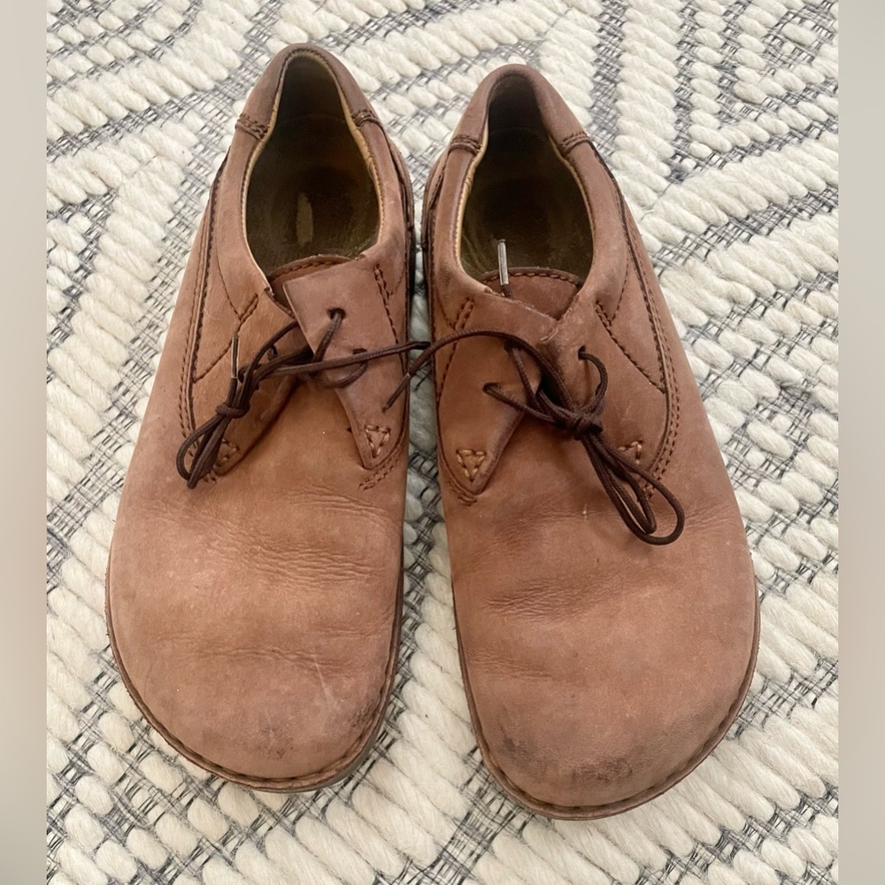 Birkenstock Men's Tan Leather Oxfords